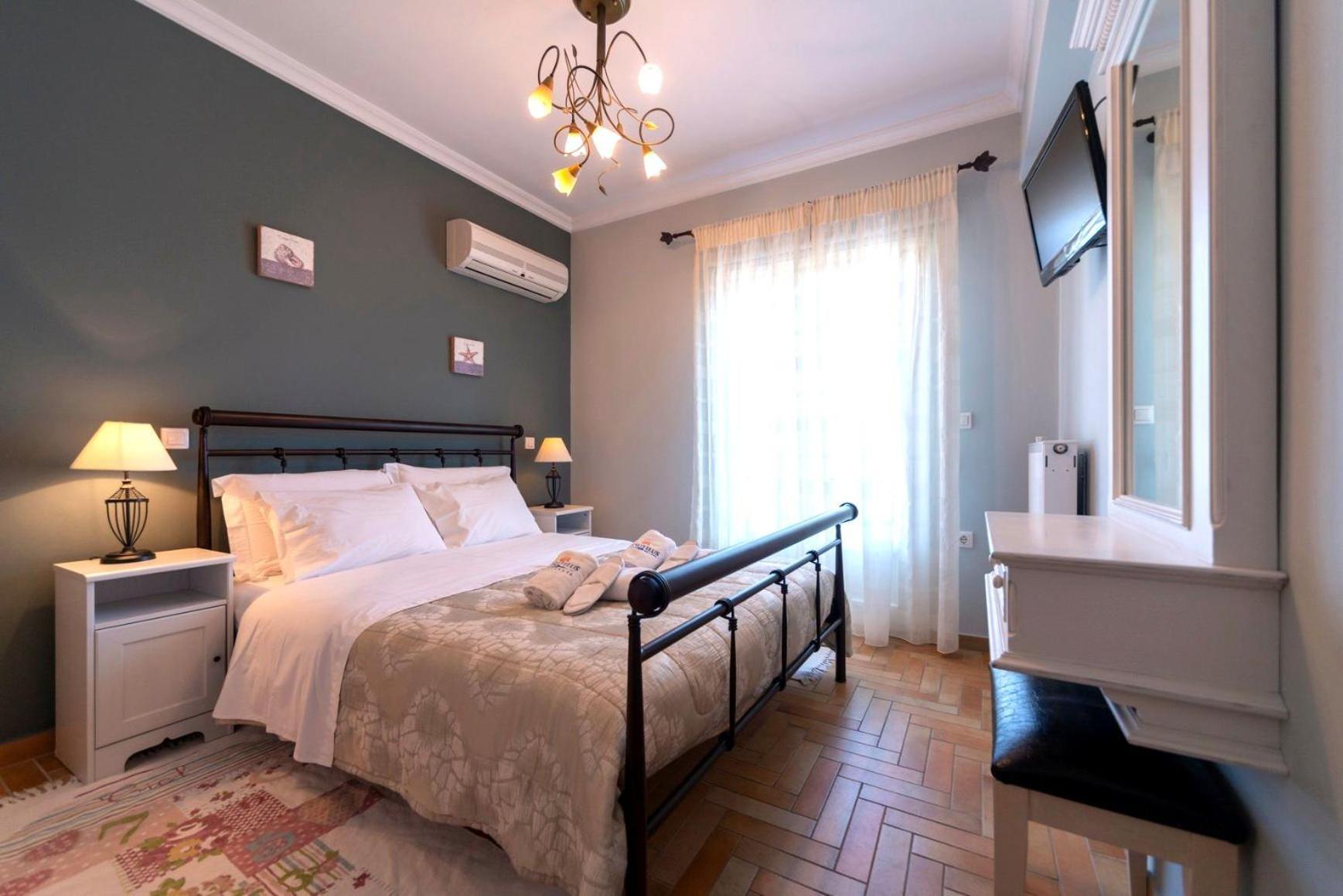 Nautilus Luxury Suites Galaxídhion المظهر الخارجي الصورة